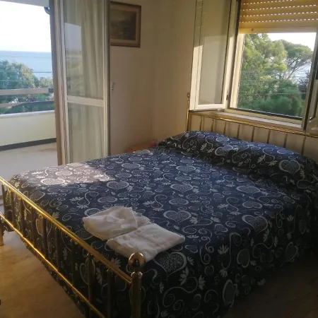 別荘 Casa Il Faro Lamezia Terme *